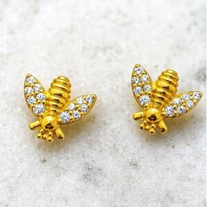 18K Gold Plated Bee Stud Earrings - Nickel Free - Hypoallergenic